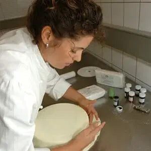 Arctic White® rolfondant